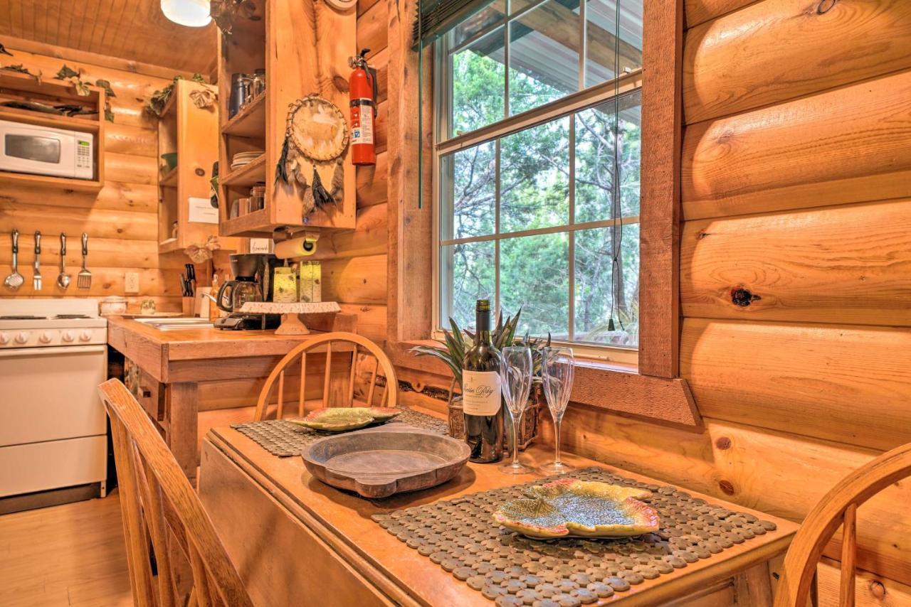 Cozy Davis Cabin With Deck - Nestled By Honey Creek! 외부 사진