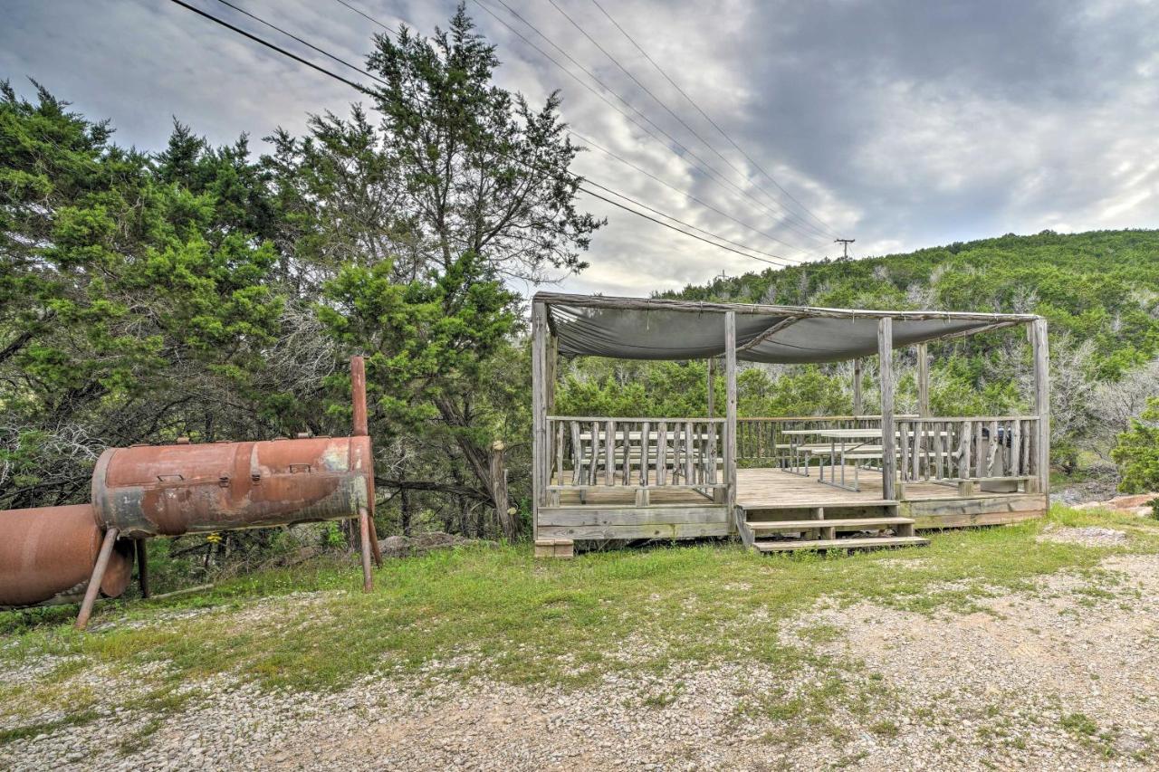 Cozy Davis Cabin With Deck - Nestled By Honey Creek! 외부 사진